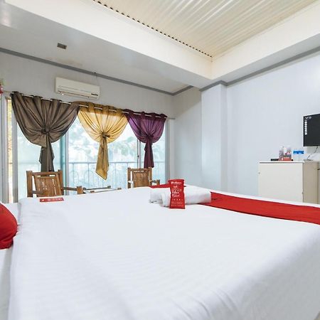 RedDoorz Plus @ Subic 2N2 Beach Resort Zambales Exterior foto