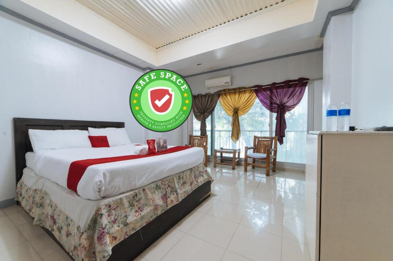 RedDoorz Plus @ Subic 2N2 Beach Resort Zambales Exterior foto