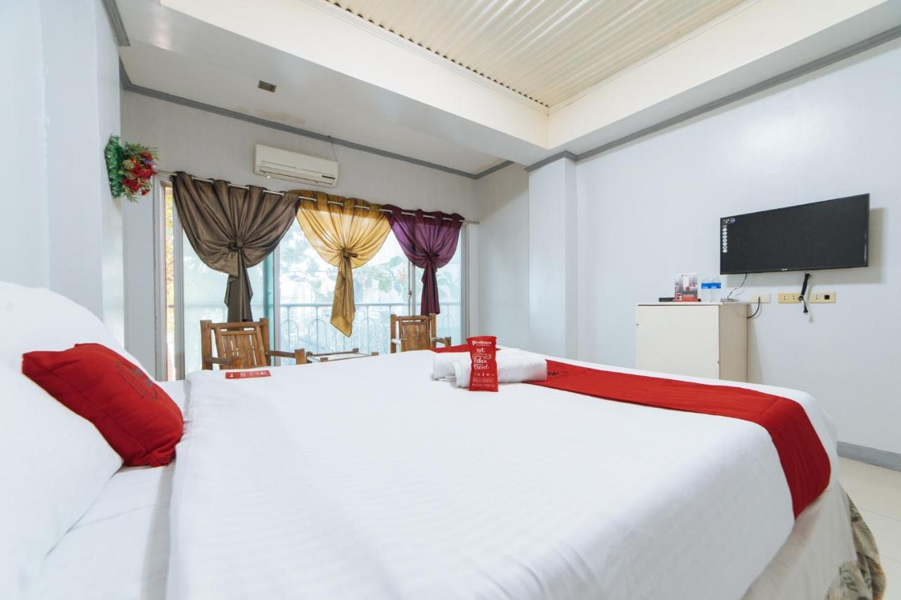 RedDoorz Plus @ Subic 2N2 Beach Resort Zambales Exterior foto