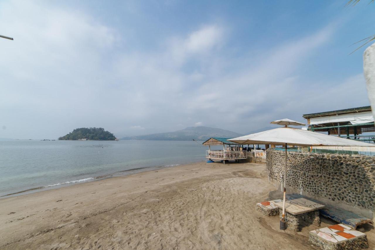 RedDoorz Plus @ Subic 2N2 Beach Resort Zambales Exterior foto